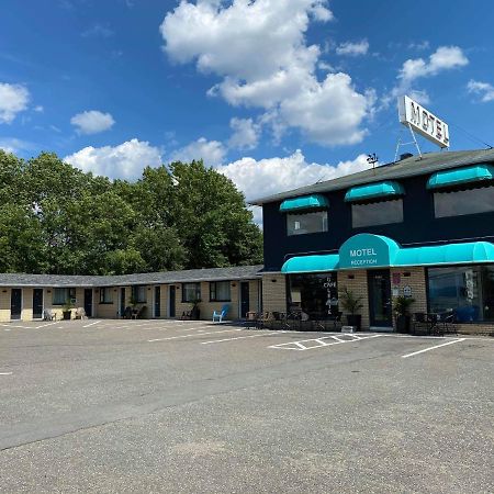 Motel Lévis Esterno foto